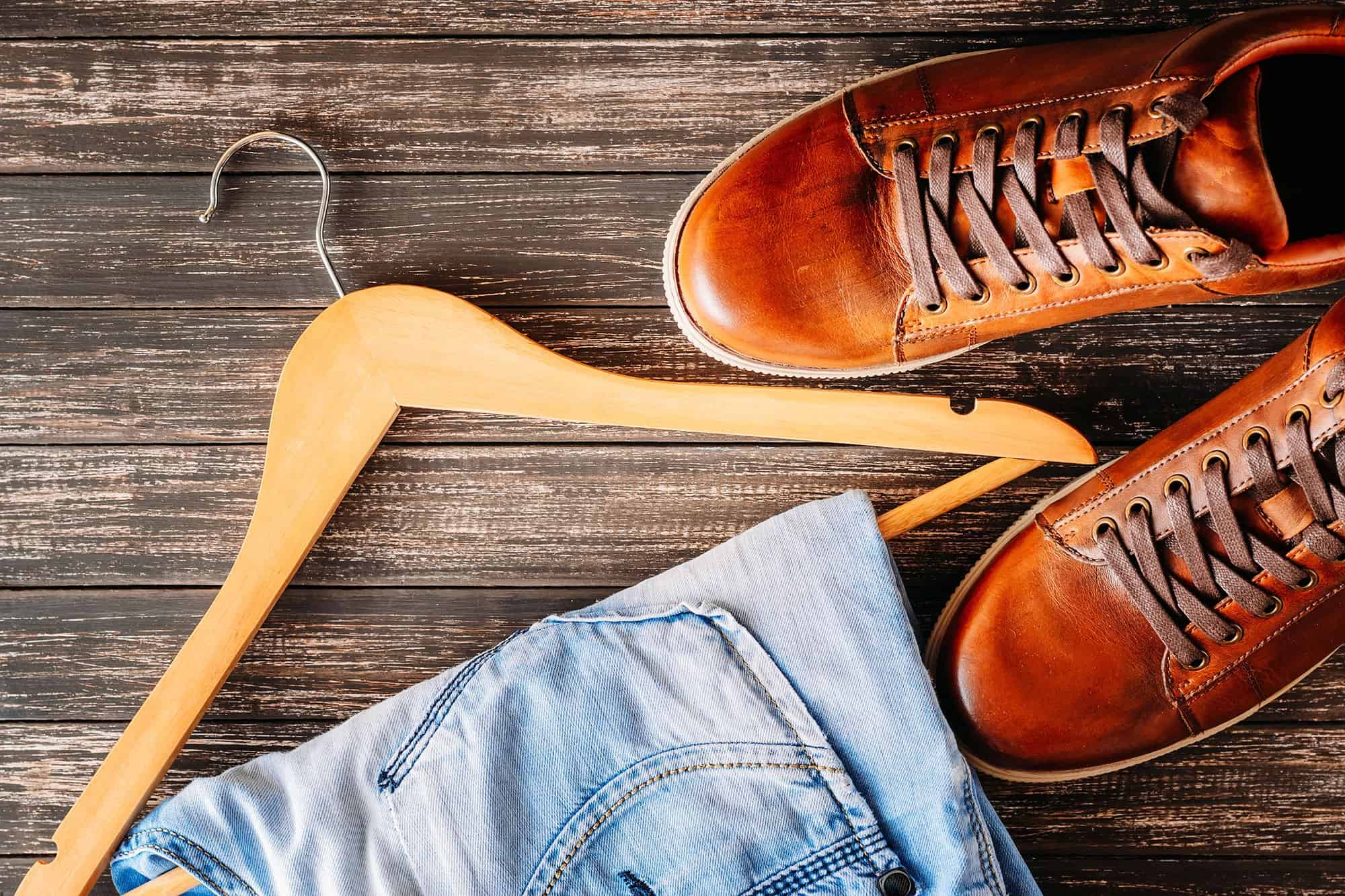 Choosing Best Shoes to Pair With Blue Jeans