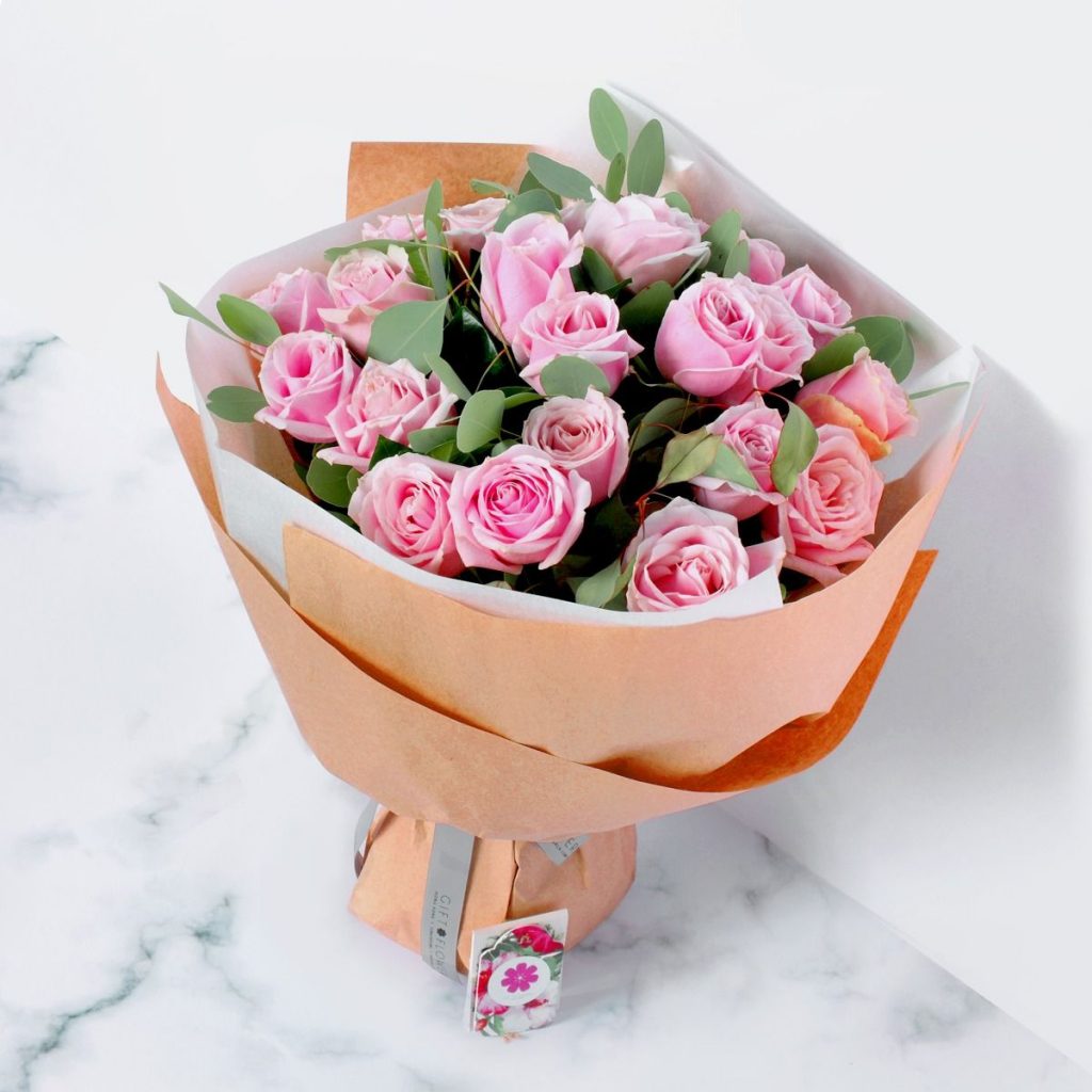 send flowers to Pakistan online